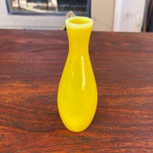 Empoli Italian Handmade Transparent Lemon Yellow & Lite Yellow Rim Glass Vase